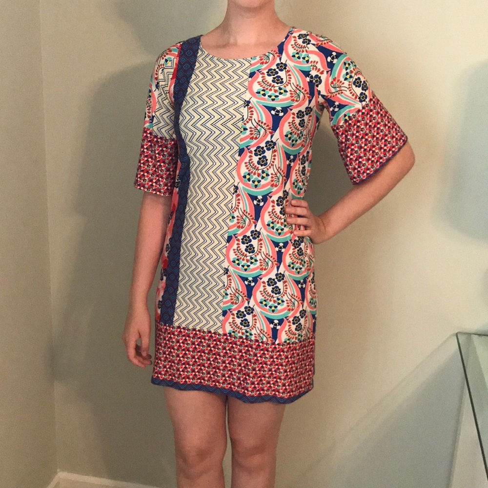 Dress - Picture 2 of 7
